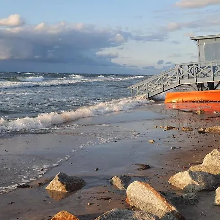 Letni Baltic Park بوغورزيلكا